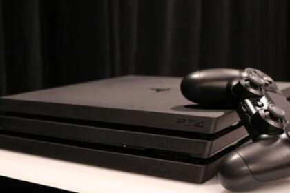 Come installare un aggiornamento PS4 senza connessione internet